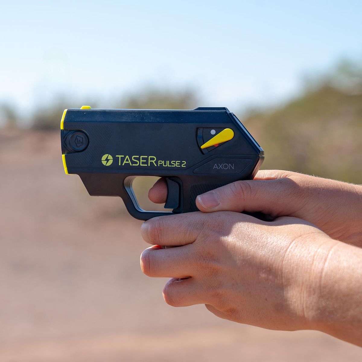 Taser stun gun device